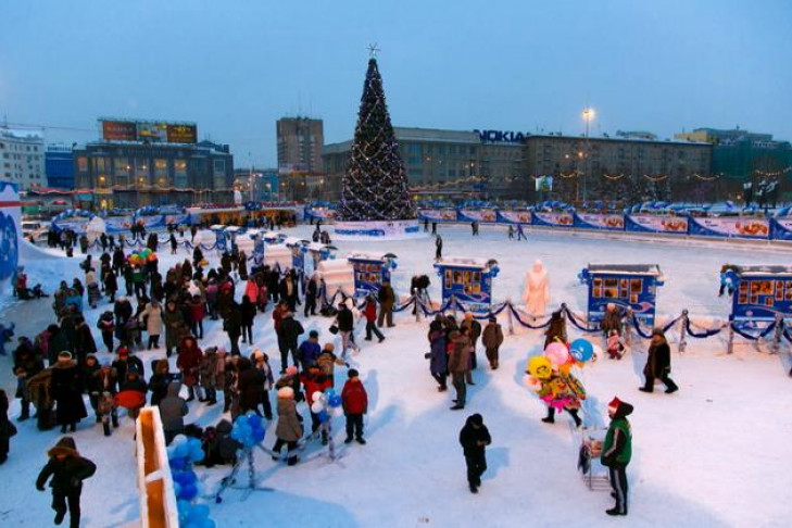 Снежный городок-2016 на площади Ленина готов к открытию  