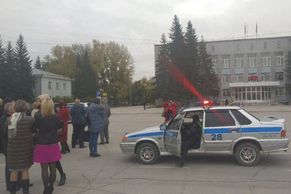 Сотрудники мэрии Бердска срочно эвакуированы из здания 