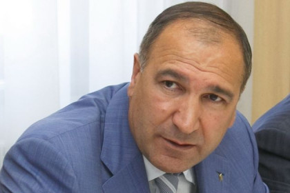 Мамедов покинул пост председателя комитета по строительству Законодательного собрания 