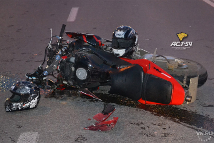 Молодой мотоциклист с 47-летней пассажиркой погибли в ДТП