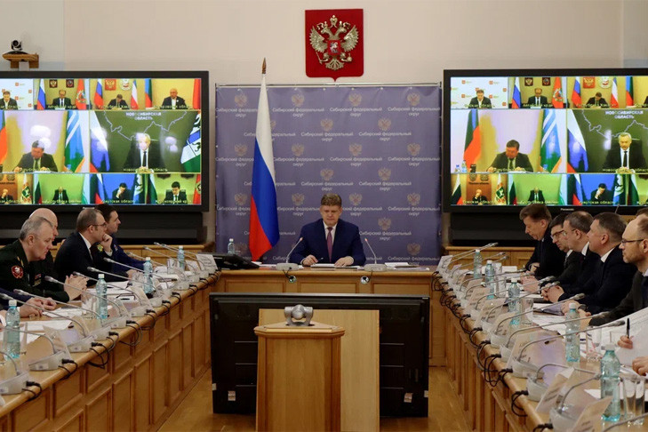 Развитие в регионах Сибири обсудили на заседании под руководством Анатолия Серышева