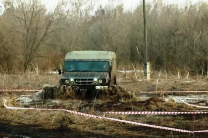 Джиперы из Новосибирска выиграли гонки по грязи в Алтайском крае