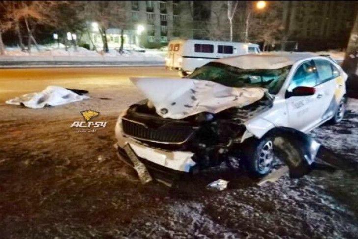 Пешеход погиб под колесами "Яндекс.Такси" в Новосибирске