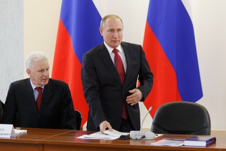Решение Путина о выдвижении на пост президента России поддержали в Новосибирске