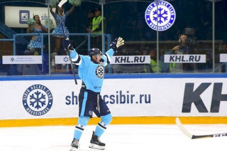 ХК «Сибирь» дважды победила «Барыс» за два дня