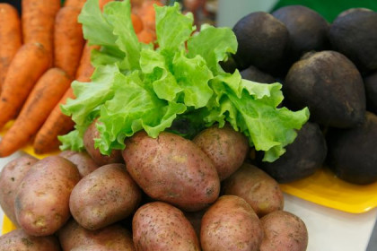 Покупатели жалуются на гнилой картофель в торговых сетях