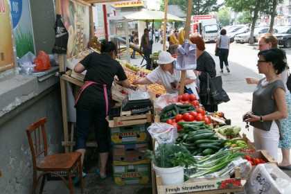 Массовые проверки уличной торговли стартовали в Новосибирске