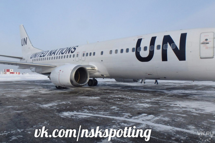 Boeing ООН приземлился в Толмачево 
