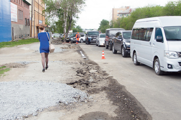 На ремонт каких улиц Новосибирска направят миллиард рублей