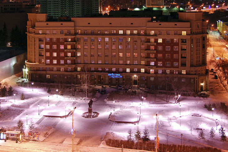 Площади Свердлова в Новосибирске оставили имя инициатора «красного террора»