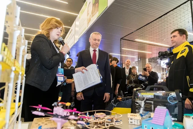 Андрей Травников дал старт работе «Сибирской строительной недели-2026»