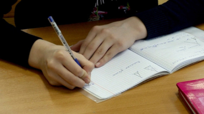 В Новосибирской области 1,7 тысяч детей перевели на дистант из-за морозов