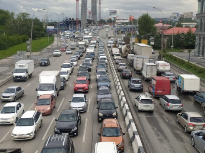 В Новосибирске планируют поднять транспортный налог