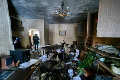 Пожилой рецидивист задушил 86-летнюю соседку и поджег ее квартиру в Новосибирске