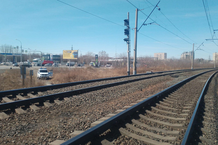 Бердчанин выжил после столкновения с поездом на станции Инская