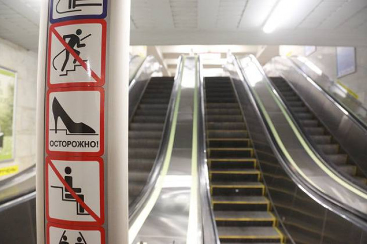 Первые эскалаторы из Швейцарии привезли для станции метро «Спортивная» 