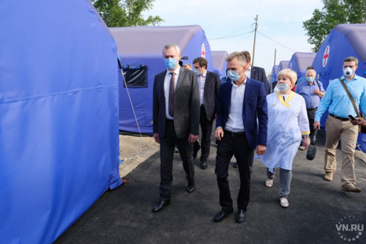 Группа «Сибантрацит» построила мобильный госпиталь для лечения от коронавируса в Новосибирской области