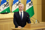 Единогласно поддержали отчет губернатора Травникова региональные парламентарии