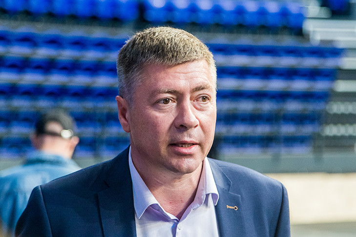 Министр спорта прокомментировал ситуацию с билетами на открытие ЛДС в Новосибирске