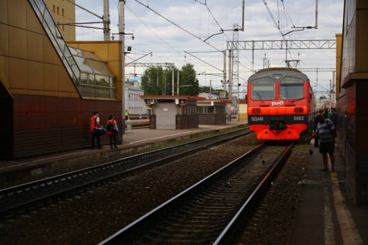 Андрей Травников рассказал о развитии метро и городской электрички в Новосибирске