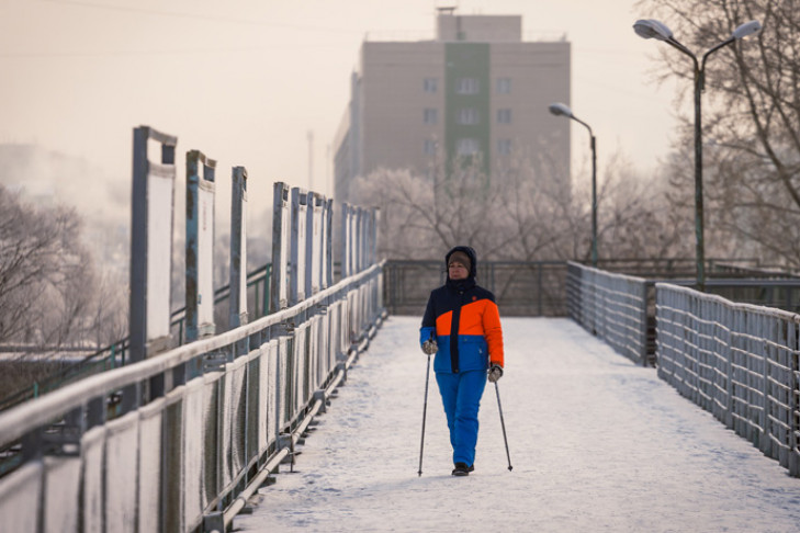 «Меньше гулять»: главный пульмонолог дала совет на время сильного загрязнения в Новосибирске