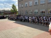 В школах Северного округа прозвучали последние звонки