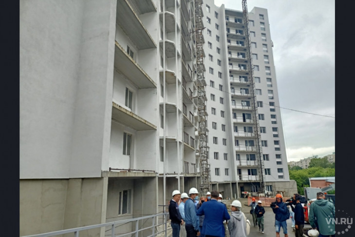 Квартиры получат 156 семей – в Новосибирске завершается строительство долгостроя