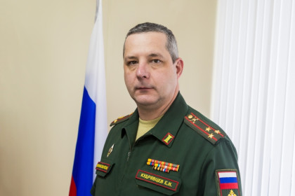 О новых выплатах при заключении контракта в Новосибирской области рассказал военком Кудрявцев