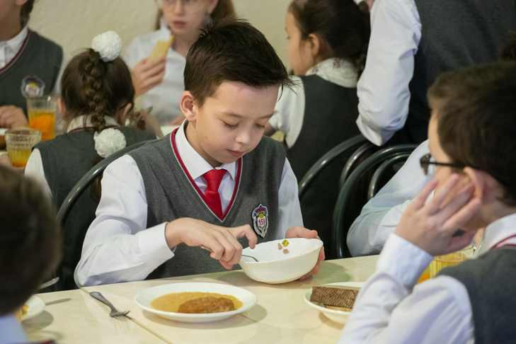 Себестоимость школьного обеда выросла на 18%