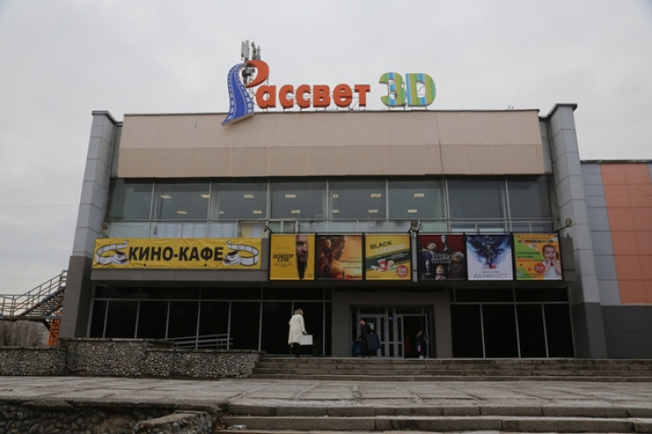 Популярность кинотеатров выросла на треть в Новосибирске