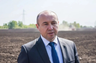 В Новосибирске губернатор объявил об отставке министра Андрея Шинделова