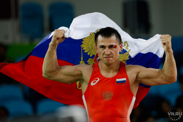 Смотреть чемпионат России по греко-римской борьбе 2020 вживую - три причины