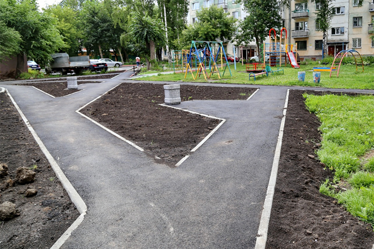 Более 200 дворов отремонтируют в Новосибирске летом-2023