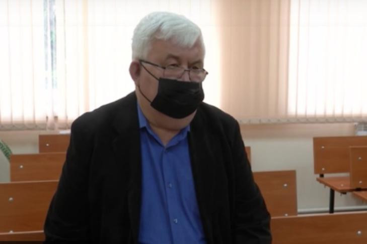 Экс-директора НИИ туберкулеза приговорили к трем годам колонии в Новосибирске