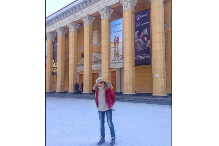 Диана Арбенина сходила в кино в Новосибирске