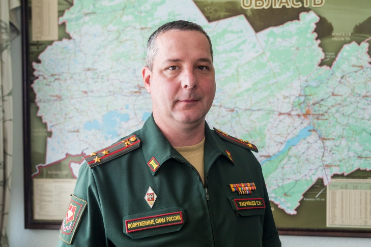 О повышенных выплатах контрактникам в Новосибирске рассказал военком Кудрявцев