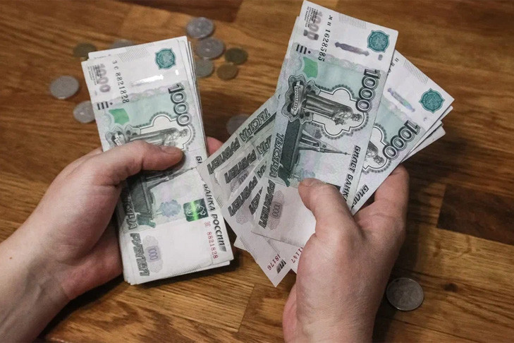 Средняя зарплата в Новосибирской области составила 50 тысяч рублей