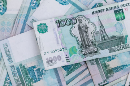 10 тысяч рублей всем школьникам пообещал выплатить Владимир Путин