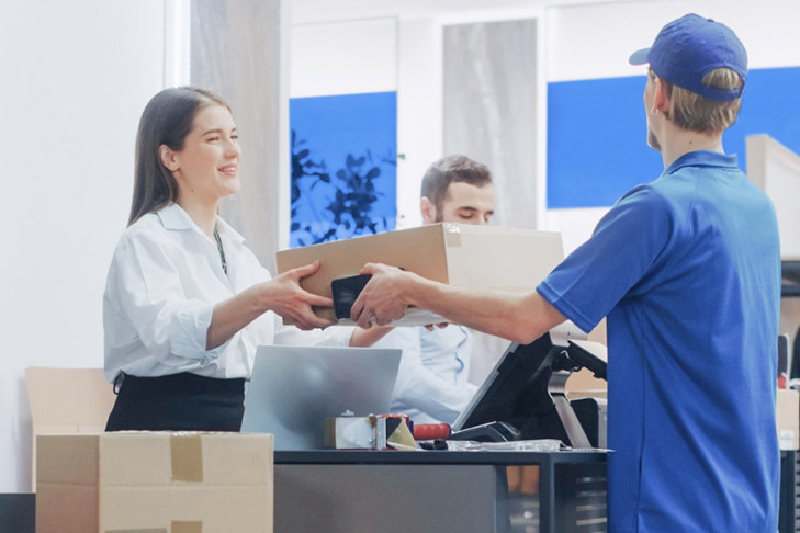 Видеонаблюдение «Ростелекома» поможет пунктам выдачи интернет-заказов справиться с предновогодней нагрузкой