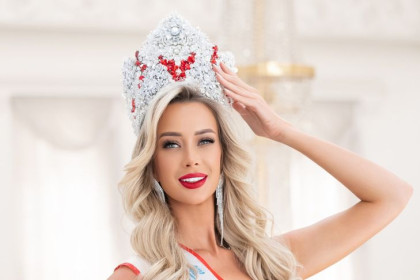 Анна Стрижева из Новосибирска стала «Миссис Россия Мира-2025»