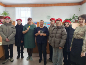 Юнармейцы из Круглоозерного подарили женщинам весеннее настроение