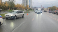 Школьница попала под колеса «Тойоты» в Новосибирске и сбежала от врачей