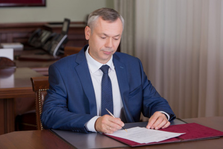 На подъеме завершает год губернатор Новосибирской области