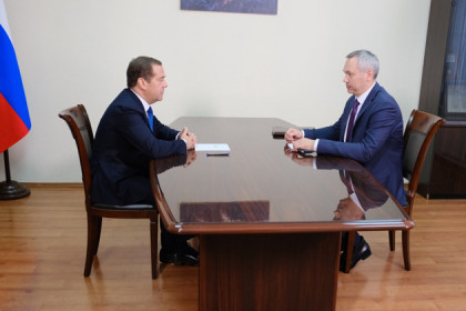 Состоялась рабочая встреча Дмитрия Медведева и губернатора Андрея Травникова