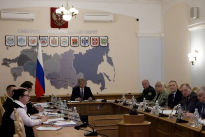Полпред провёл совещание о готовности аграриев Сибири к весенним полевым работам