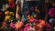 Цветочный салон ограбили под Новосибирском в честь праздника