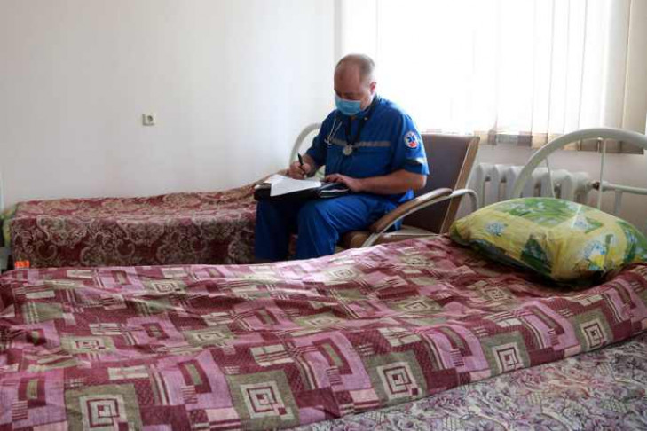В Новосибирске пункты временного размещения готовы принять 1200 беженцев с Донбасса 