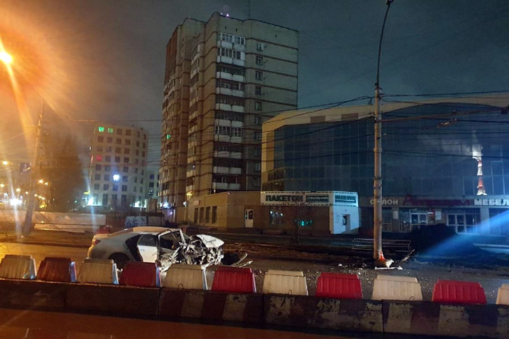 Гонщика с «кольца ада» заковали в наручники после приговора в Новосибирске