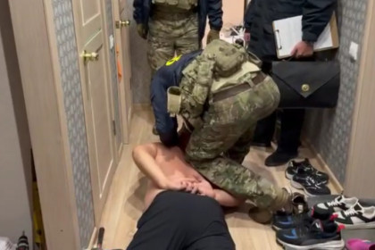 В Новосибирске задержали мошенников за хищение 6 миллионов у бойцов СВО