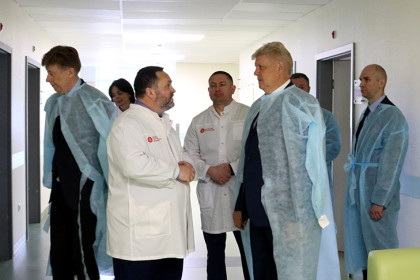 Анатолий Серышев посетил Новосибирский НИИТО им. Я.Л. Цивьяна